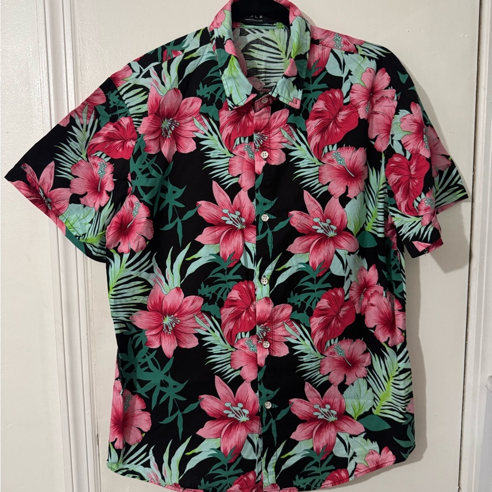 NWOT - SSLR. Men's Floral Short-Sleeve Button-Up Shirt - Black with Pink Flowers